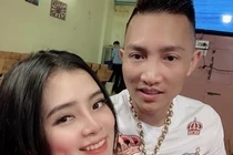 Hé lộ nhan sắc "không phải dạng vừa đâu" của bạn gái Huấn Hoa Hồng