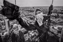 Những bức ảnh mưu sinh tuyệt đẹp chạm đến tim vạn người