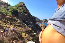 Không đẹp thì phải độc: Chàng trai Việt chơi lớn đưa "bụng bia" đi khắp thế gian