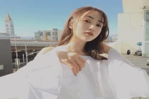 Cô gái bí ẩn khiến dân tình mạng đổ xô tìm kiếm