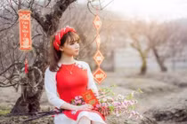 Giới trẻ cả nước rộn ràng khoe ảnh áo dài cực xinh cận Tết