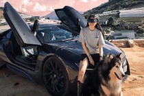 Girl xinh mới nổi sexy nhất Instagram: Thả dáng "chuẩn đét" bên loạt siêu xe