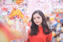 Nữ sinh ĐH Mở gây sốt MXH với bộ ảnh khoe áo dài trung thu