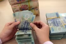 Một ngân hàng tại TP.HCM thưởng Tết khủng 1,17 tỉ đồng