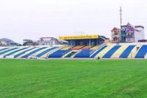 V-League 2021 quay lại, các CLB “chơi lớn” đầu tư mặt sân khủng? 