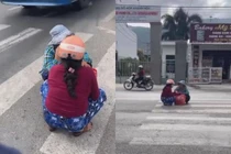 Ngồi giữa đường buôn chuyện, 2 người phụ nữ khiến netizen cạn lời