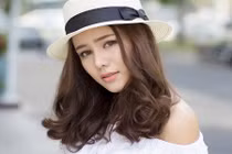 Vẻ đẹp “vi diệu” của nữ sinh trường Luật kiêm mẫu ảnh