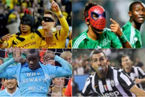 Món đồ chơi sao bóng đá mang vào sân để ăn mừng