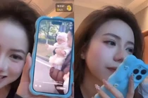 Nữ coser công khai "treo thưởng" lớn người sinh con cho mình