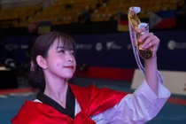 "Chị đẹp" Châu Tuyết Vân có huy chương vàng thế giới thứ 5