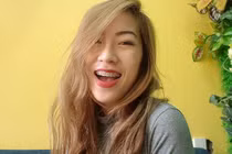 Hot girl đeo niềng răng nhưng hút nam nhân khỏi bàn với body “căng đét“