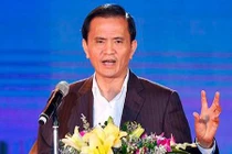 Cách chức vụ trong Đảng, ông Ngô Văn Tuấn vẫn ký quyết toán tiền tỷ