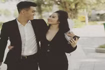 Vào bán kết AFF Cup 2018, tuyển thủ Việt Nam khoe người yêu cực xinh