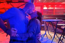 Cô gái H'Mông Lò Thị Mai khoe ảnh “nóng” bên bồ mới