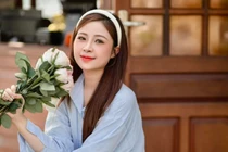 "Đu trend" Lưu Diệc Phi, vợ Phan Văn Đức được khen hết lời