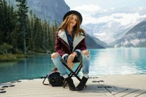 Hot girl "xứ bò tót" xinh đẹp khiến dân mạng điên đảo