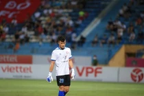 "Đỏ tình đen sân cỏ", liệu NHM có quay lừng với Bùi Tiến Dũng?