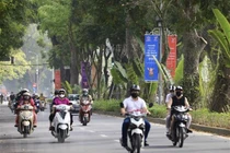 Bắc Bộ và Trung Bộ nắng diện rộng, nền nhiệt tăng nhanh