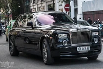 Cận cảnh siêu xe chục tỷ đưa đón thành viên Big Bang 