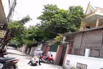 Mẹ bàng hoàng phát hiện con trai chết trong tư thế treo cổ 