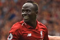 Chuyển nhượng bóng đá mới nhất: Real sẵn sàng chi đậm để có sao Liverpool 