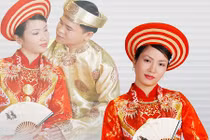 Kiểu chụp ảnh cưới “sến như con hến” của bậc tiền bối