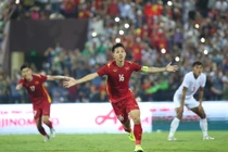 Thắng nhẹ Myanmar, U23 Việt Nam vững ngôi đầu bảng SEA Games 31