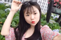 Cô nàng 9X hay bị nhầm là học sinh cấp 2 vì chiều cao "nấm lùn"