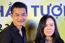 Quách Ngọc Ngoan ngầm báo tin bà xã đại gia đang mang thai?