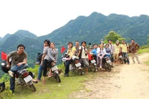 Nên hay không việc giới trẻ du lịch dịp Tết Nguyên Đán?