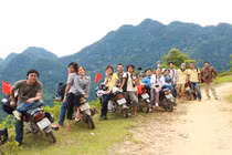 Nên hay không việc giới trẻ du lịch dịp Tết Nguyên Đán?