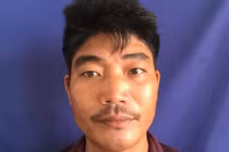 Phát hiện vợ nhắn tin, chồng liền tới nhà chém “tình địch” 