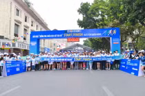 Giải chạy hưởng ứng Giờ Trái Đất 2023 thu hút hàng nghìn “chân chạy“