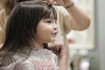 Cô bé Philippines gây sốt toàn châu Á vì nụ cười thiên thần