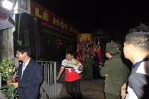 Khai ấn đền Trần 2018: Nhiều đại biểu chia lộc trong đền Thiên Trường 