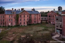 Chuyện có thật về nữ y tá bệnh viện Tâm thần giết người hàng loạt 