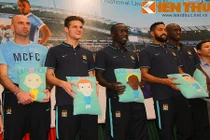 Cầu thủ Man City thổ lộ tình yêu với Việt Nam