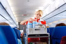 Những điều khách không nên nói với tiếp viên hàng không