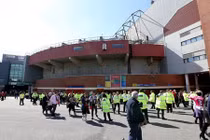 Trận đấu giữa Man United - Bournemouth bị hủy vì nghi đánh bom