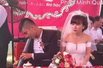 Chủ rể tranh thủ “nâng cao sĩ diện” bên cô dâu trong ngày cưới