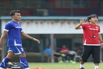 Lệnh cấm kỳ quặc của các huấn luyện viên ngoại 