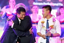 Bị xúc phạm tại Gala, HLV Hữu Thắng bỏ về giữa chừng