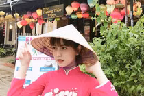 Nữ sinh ĐH Hoa Sen bị nhầm là con lai vì quá xinh