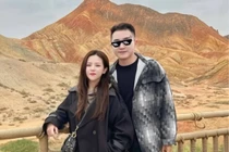 Lấy chồng cực bảnh, Ông Thoại Liên vẫn úp mở nhan sắc lang quân