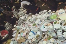 Chị em sung sướng khi thoát kiếp "rửa bát chung thân" ngày Tết