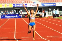 Bản tin SEA Games 28 tối 11/6: VĐV VN chạy chân đất