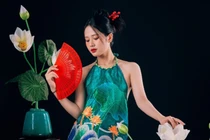 Khoe ảnh đón Trung thu, gái xinh trường Bách khoa hút hồn netizen