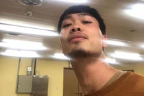 Công Phượng râu tóc bờm xờm, fan nữ xót xa đòi ship "dao cạo râu" sang Hàn