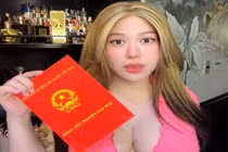 Bị fan soi mói, hot girl vòng 1 siêu khủng "show" tờ A4 chất