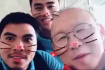 HLV Park Hang Seo và khoảnh khắc cực yêu với các cầu thủ U23 Việt Nam